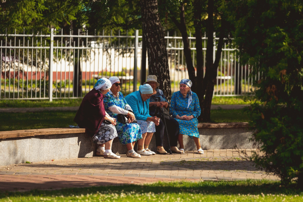 The Importance of Socialization for the Elderly
